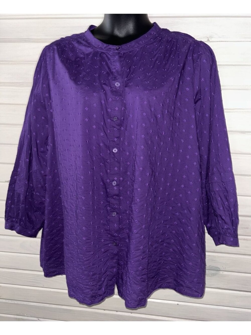 Lane Bryant Woman Sz PLUS 26 Purple Embroidered Textured Button Up Tunic Top EUC